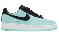 NIKE Air Force 1 Low