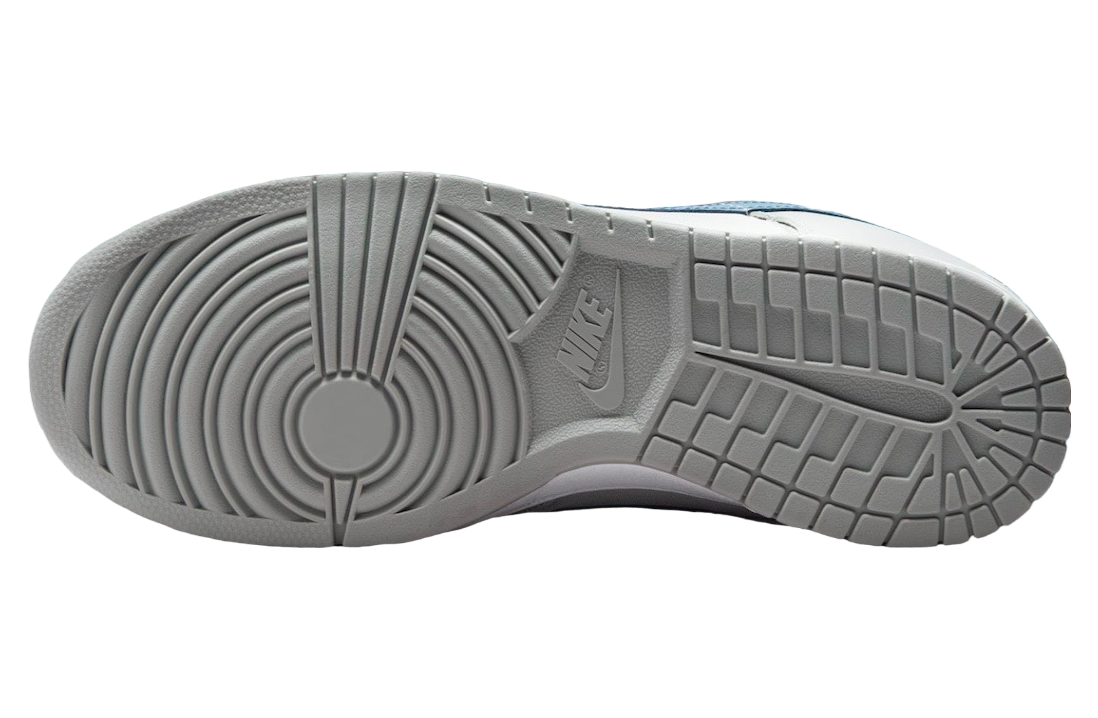 NIKE Dunk Low "Silver Surfer"