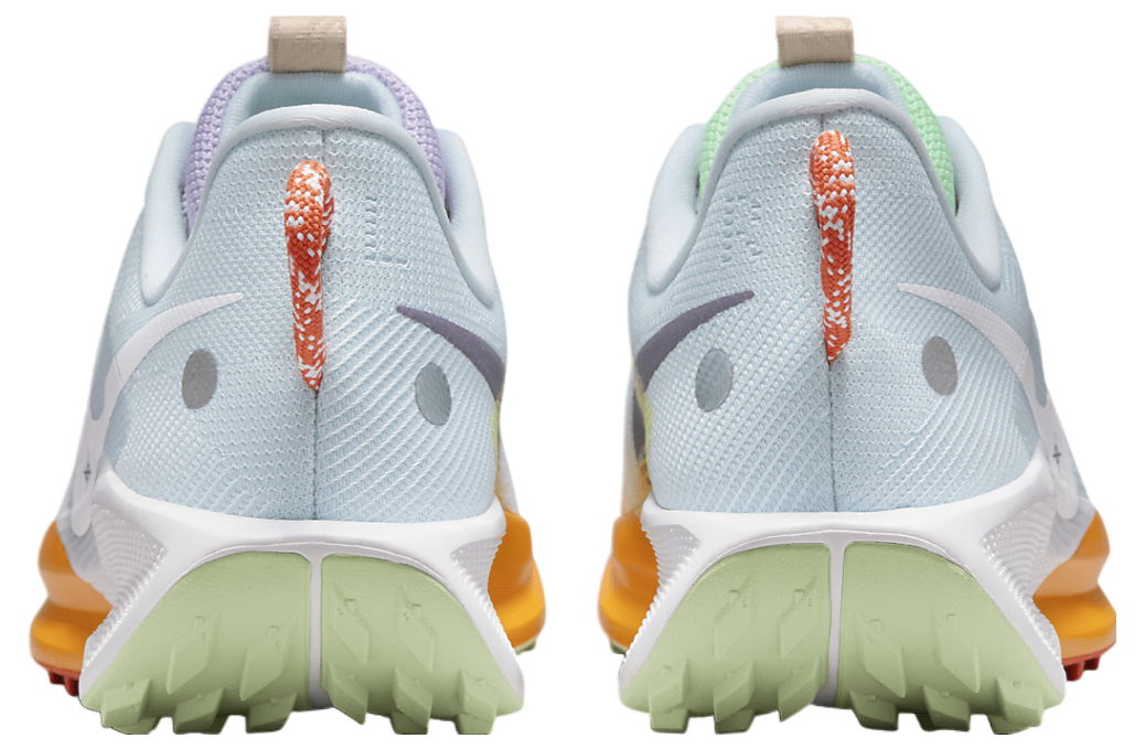 NIKE Pegasus Trail 5 "Glacier Blue / Daybreak"