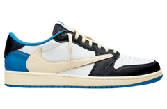 JORDAN 1 Retro Low OG SP Travis Scott 